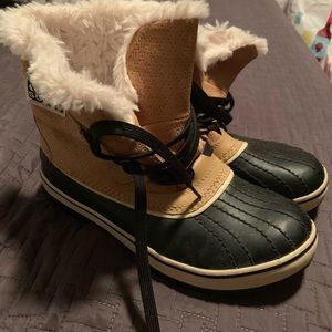 Sorel Tivoli waterproof mid calf boot NL-1631-280